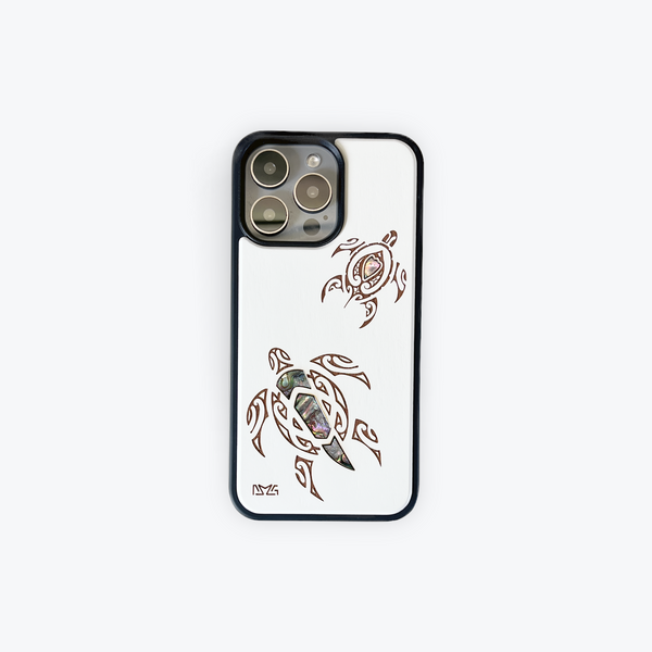 Hawaiian Sea Turtle (Honu) Rainbow Seashell White Wood Case