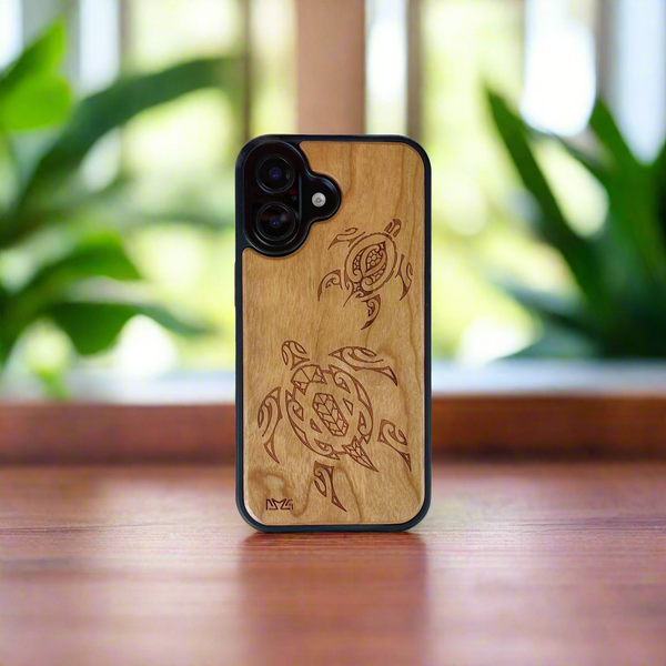 Hawaiian Sea Turtle (Honu) Wood Case (iPhone)