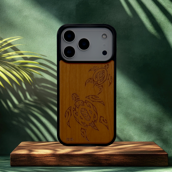 Hawaiian Sea Turtle (Honu) Wood Case (iPhone)